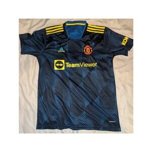 Manchester United 2021 / 22 Jersey #2 Lindelöf Neville Da Silva Large Adidas